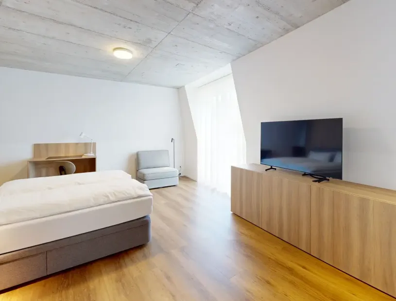 MOOI-Biel-Superior-Apartment-2-Wohn-und-Arbeitsbereich